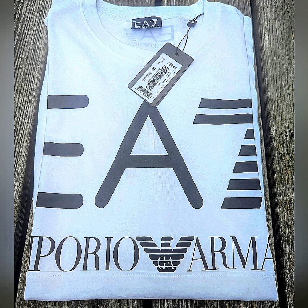 NWT Emporio Armani Black and White EA7 Logo Tee Size L